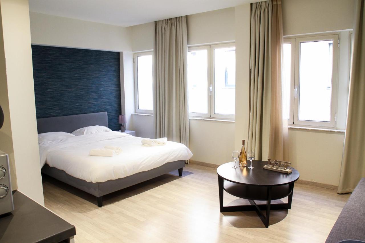 Pallados Suites Athena Bagian luar foto